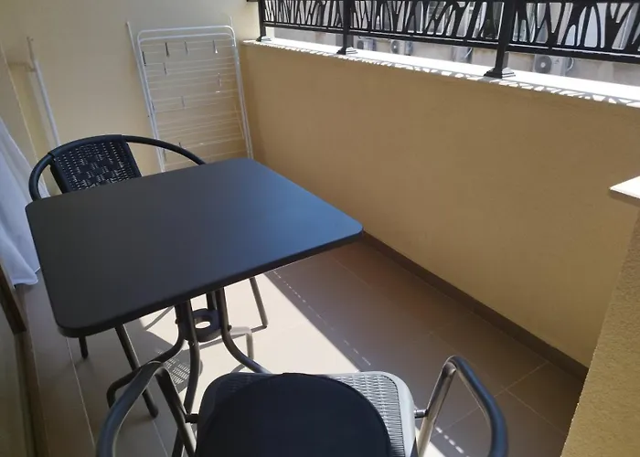 Borisun With Free Parking Space Апартамент